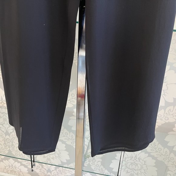 ST. JOHN EVENING Black Straight Leg Flat Front Silk Trouser/Pant - Picture 4 of 8